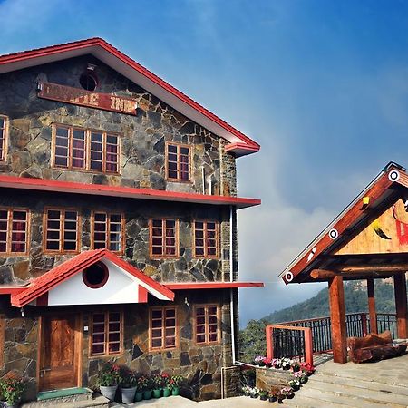 Dovipie Inn Kohima Εξωτερικό φωτογραφία